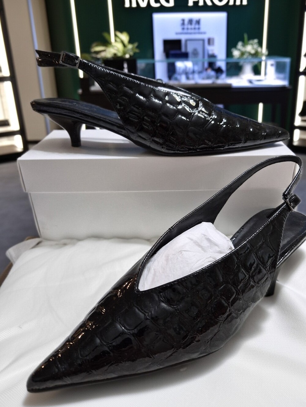 Aqua Gabby Crocodile Leather Slingback Pumps Women's Sz 9 M $128